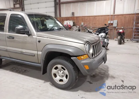 2006 Jeep Liberty Sport z USA, uszkodzony, nr VIN 1J4GL48K66W284527
